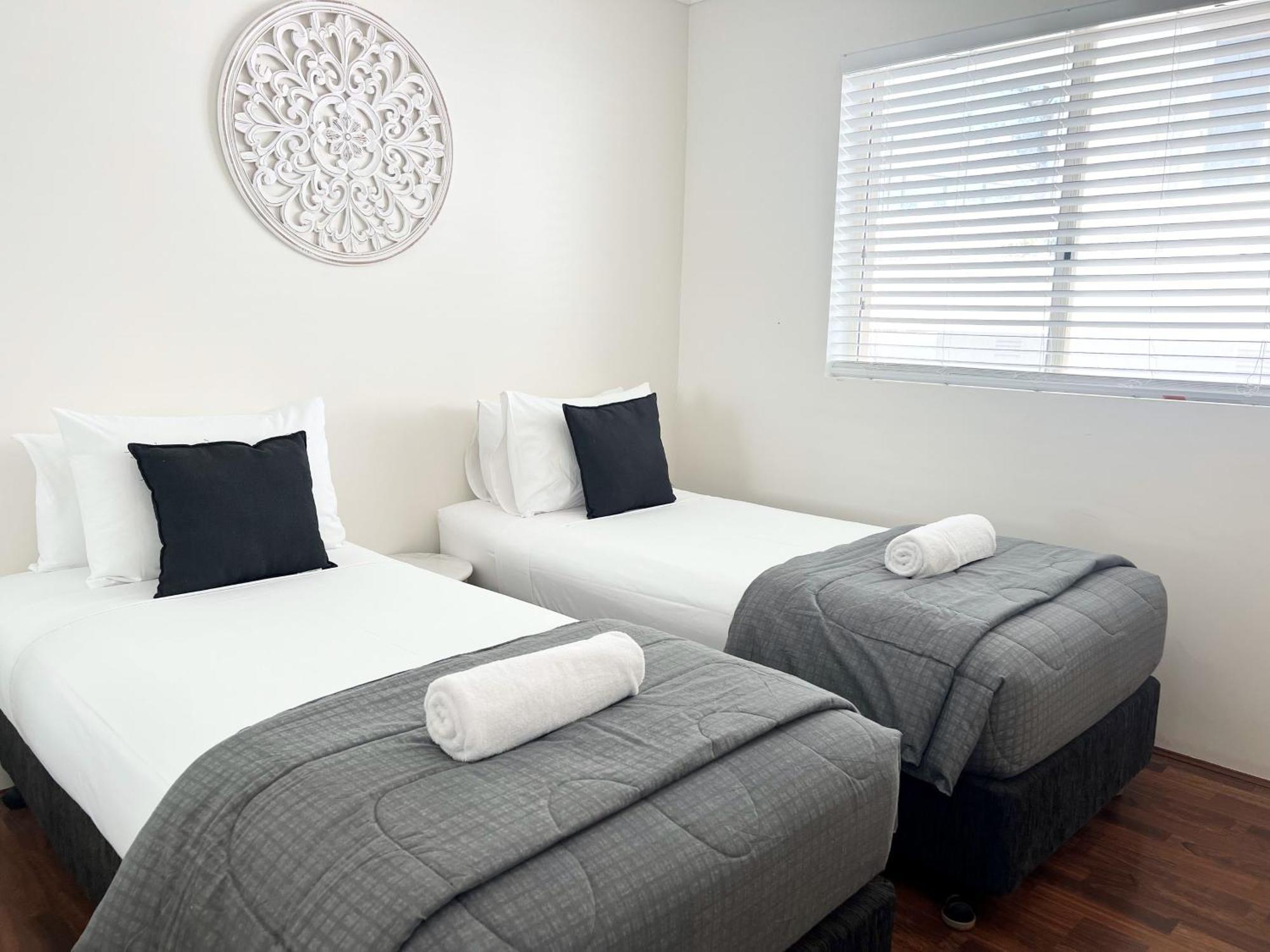 Deluxe Two-Bedroom Apartment with Spa Bath - Split Level,1526664613:JPEG